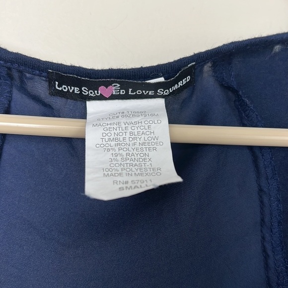 💛 Love Squared Navy Blue Short Sleeve Blouse with Pockets Size S - Picture 3 of 5
